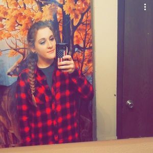 Meet your Posher, Tiffany